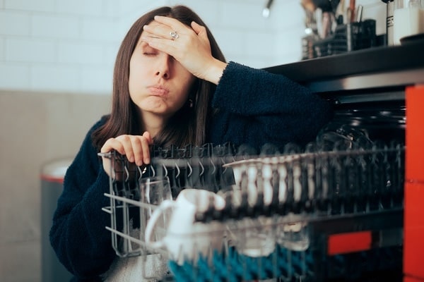 how to clean a maytag dishwasher