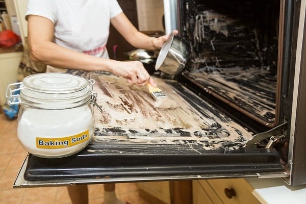 natural oven cleaner