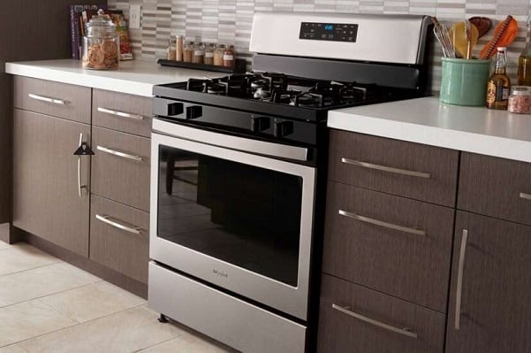 how to clean a Whirlpool oven